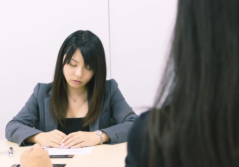 「人手不足」なのに「仕事がない」？ 日本の雇用市場に潜む