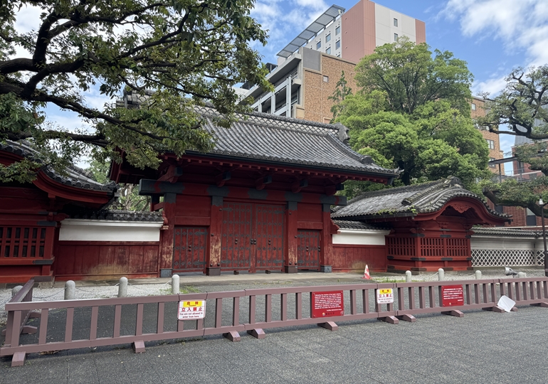 赤門に行ってみよう