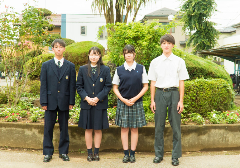 岩槻高校　制服