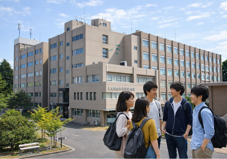 茨城大学