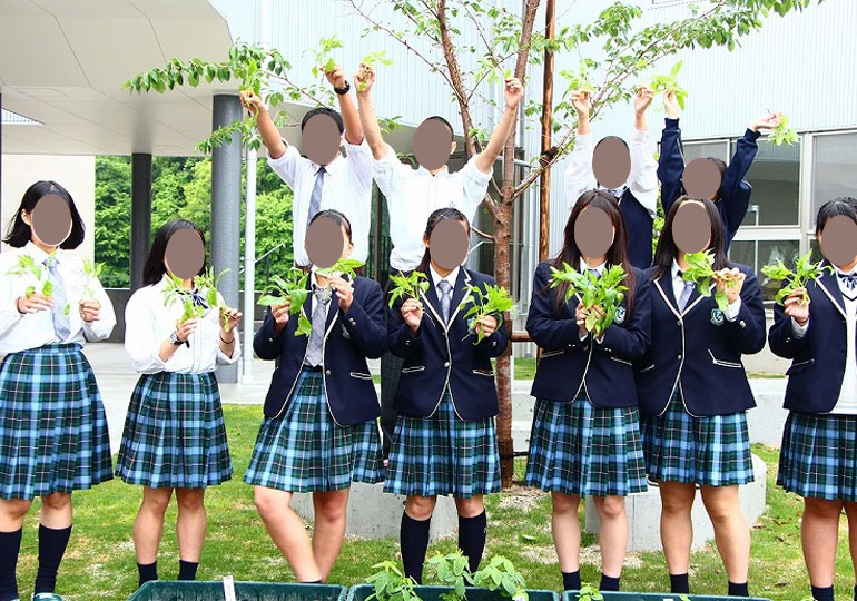 ふたば未来学園中学校 制服