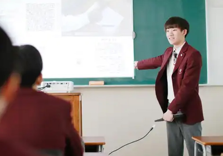 市邨中学校の特徴