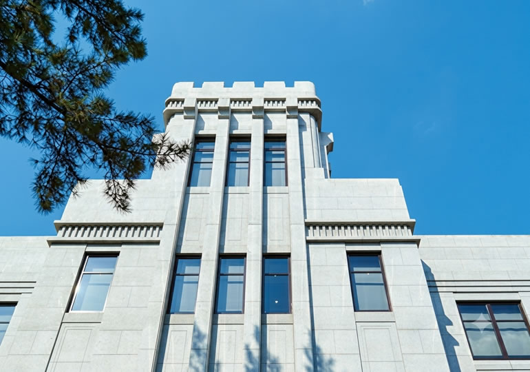 甲南大学