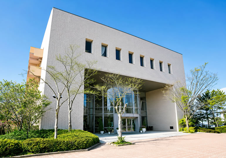 神戸親和大学
