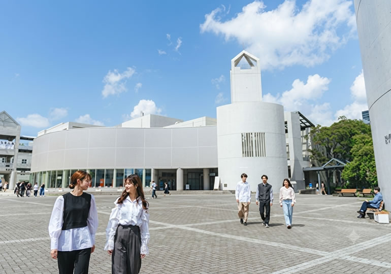 流通科学大学