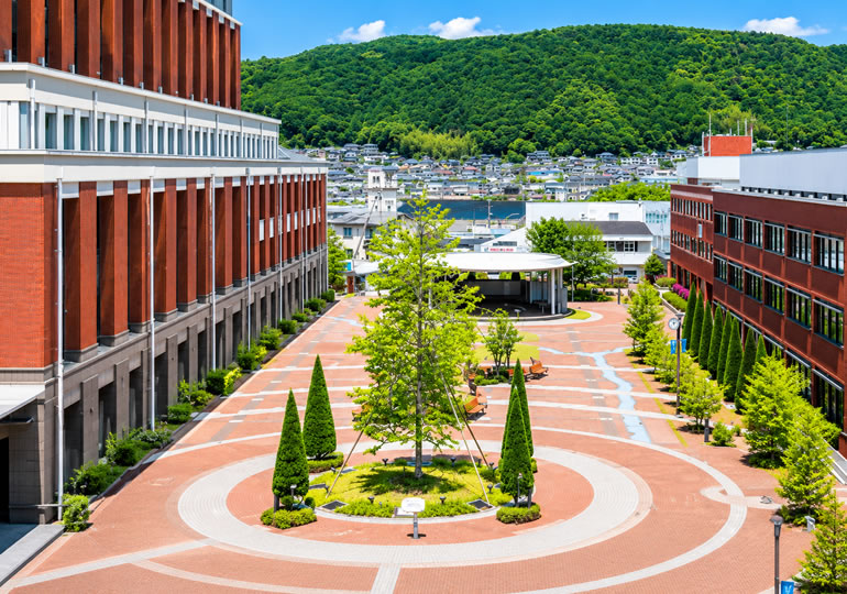 京都薬科大学