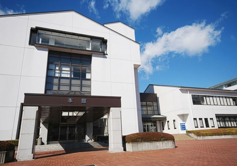 医療創生大学