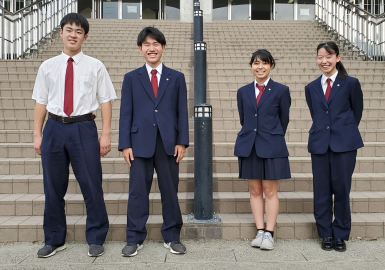 国分寺高等学校の制服