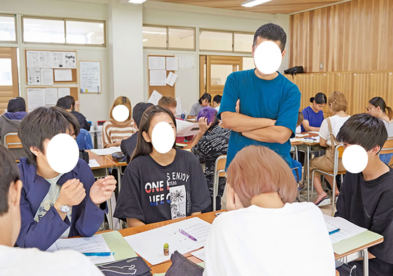 自由の森学園中学校 制服