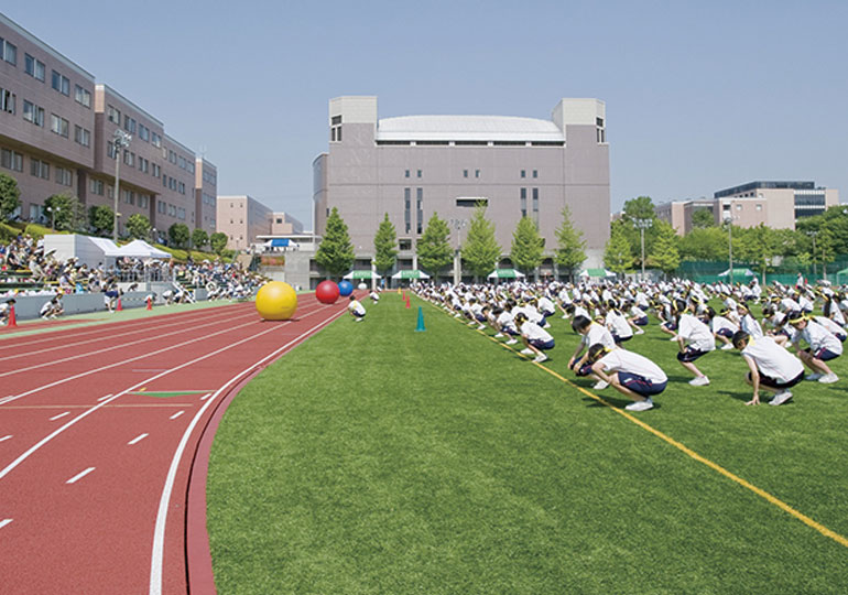 駒沢学園女子中学校 校庭