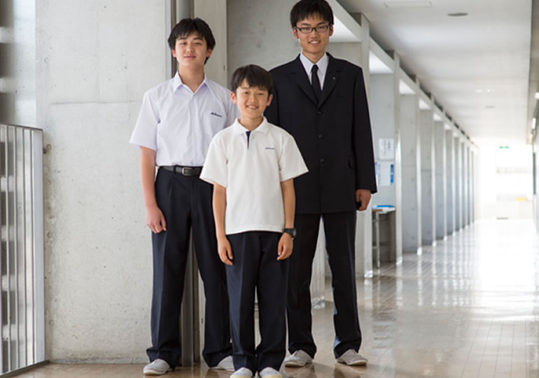 サレジオ学院中学校 制服