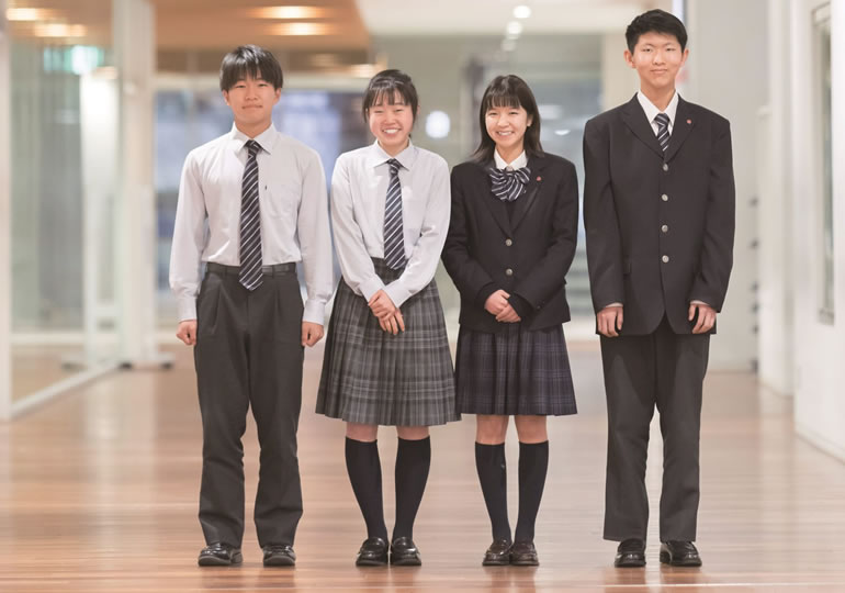 中央大学附属横浜中学校　制服