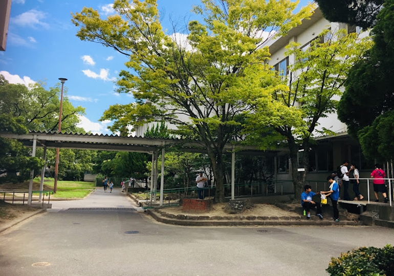 広島大学附属福山中学校