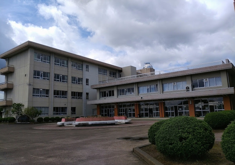 泉館山高等学校