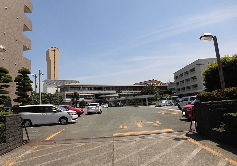 熊本マリスト学園高等学校