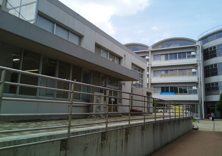 緑岡高等学校