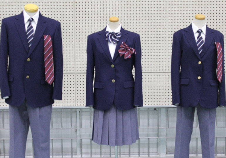 四日市南高等学校の制服