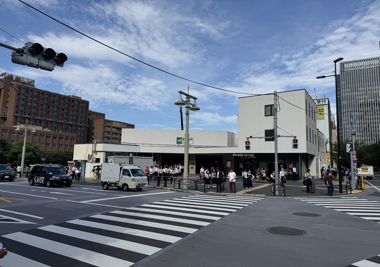 日能研お茶の水校　お茶の水駅